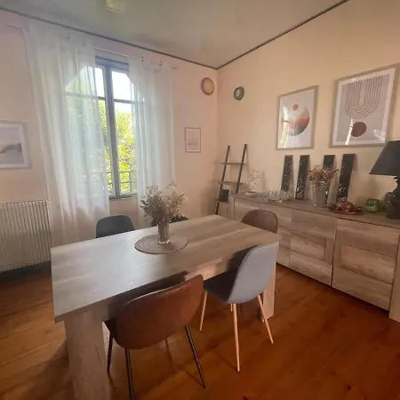 Maison Typique 2 Avec Piscine 度假居 居让梅斯特拉